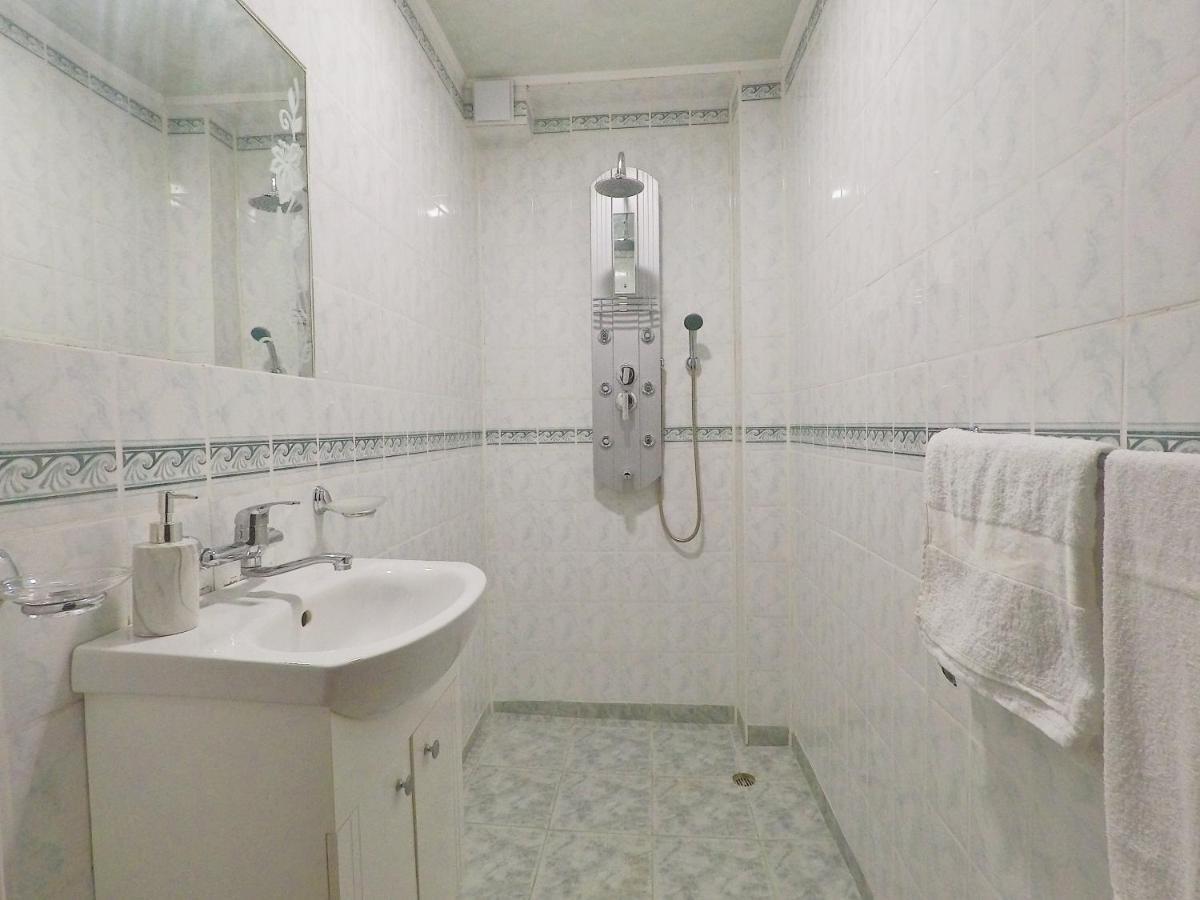 Spacious And Bright Maisonette Varna Center Luaran gambar